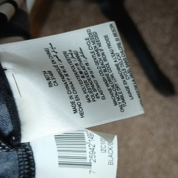 BCBG Maxazria black & white abstract midi dress size Small - Picture 11 of 15